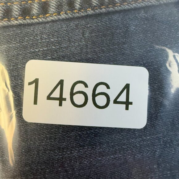 Levis 514 Jeans Mens 34x34 Blue Straight Fit Slim Leg Classic Cotton Distressed - Picture 9 of 9